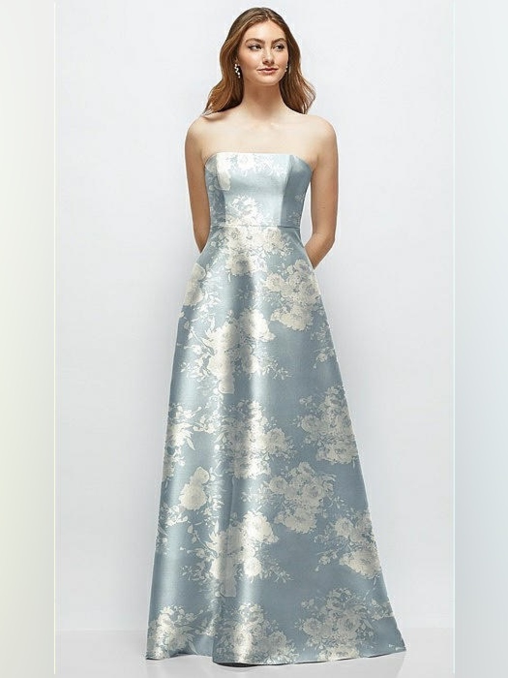 Alfred Sung Agnes Style D882FP from the Dessy Group i n the color porcelain blue